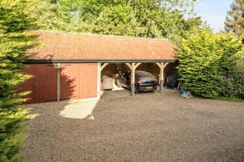 Garage &amp; Carport