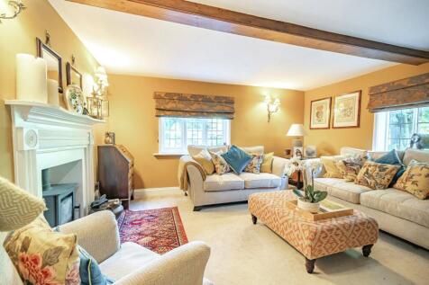 Sitting/Dining/Snug