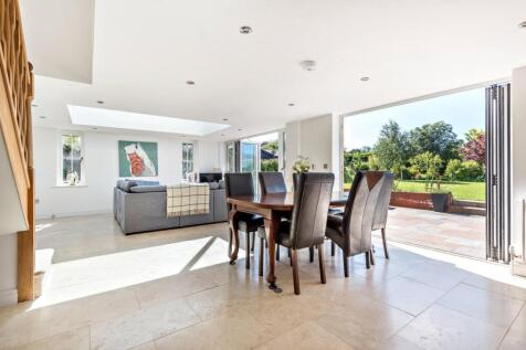 Dining/Family Area