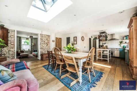 Kitchen Dining B