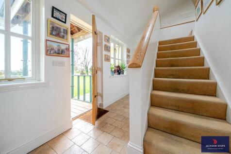 Entrance Hall B