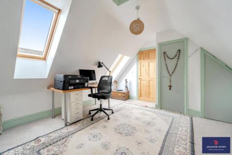 Bedroom 6/Study
