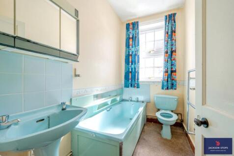 Ground Floor Bath
