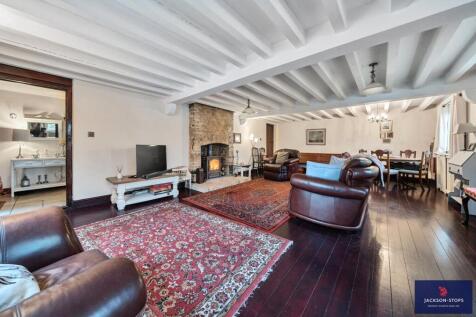 Sitting Room B
