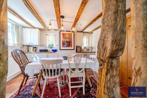 Breakfast Room