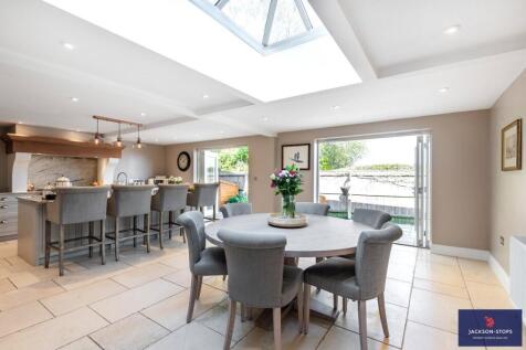Kitchen Dining B