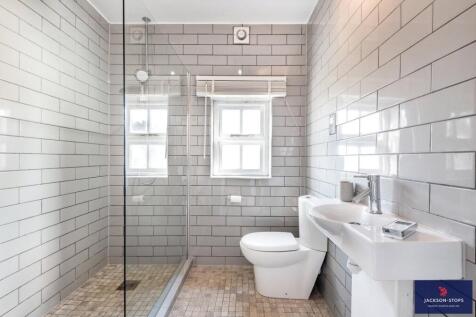 En-Suite Shower B