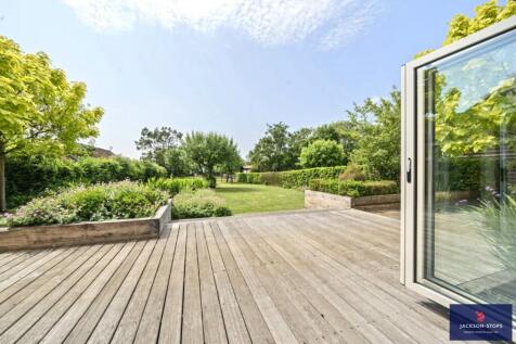 Decking Space
