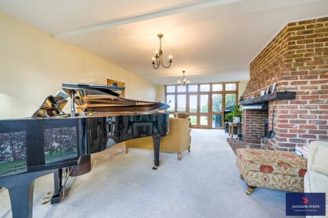 Sitting Room B