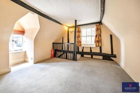 Landing/Bedroom4