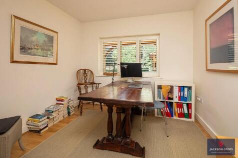 Bedroom 4 /Study