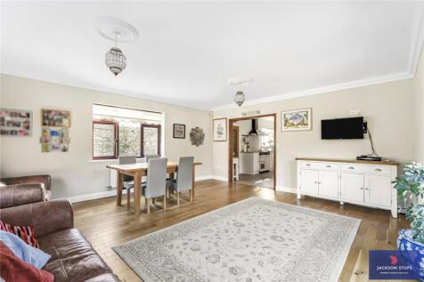 Dining /Family Room