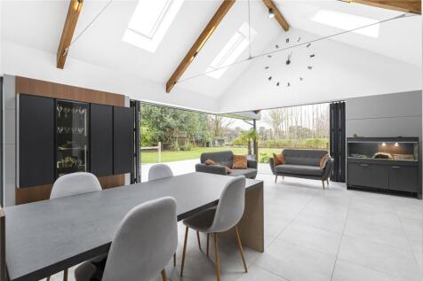 Dining/Living Area