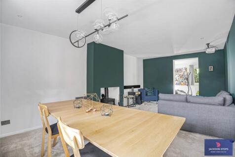 Family/Dining Room
