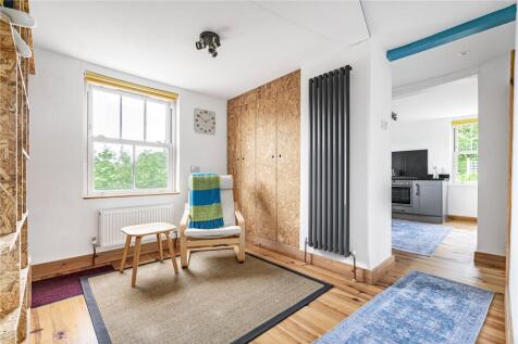 Snug Area