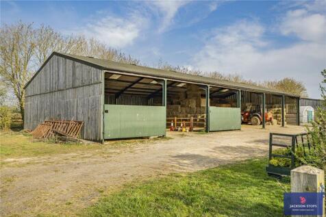 Class Q Barn