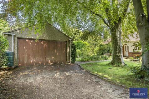 Detached Garage