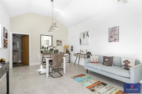 Dining Living Area