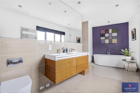 Bedroom 1 Ensuite