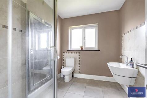 Bedroom 1 Ensuite