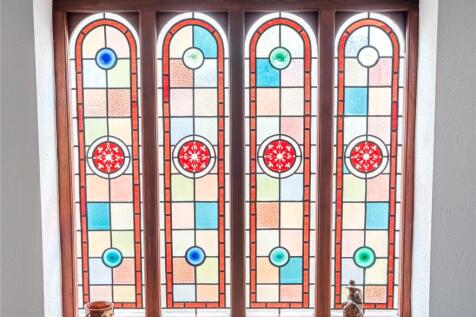 Feature Window