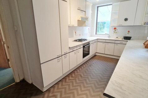 Dual Aspect Kitchen