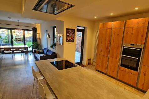 28&#39; Open Plan Living