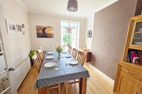 Dining Room Area