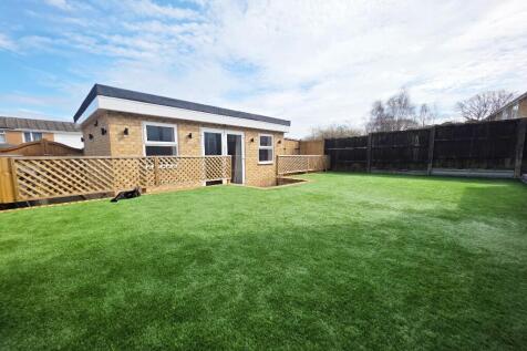 Detached Gdn Studio