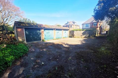 Block of 4 Garages