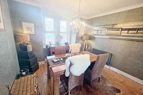 Dining Room Area