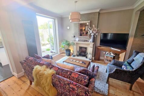 Lounge Room Area