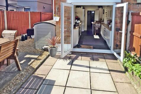 Patio Area of Gdn