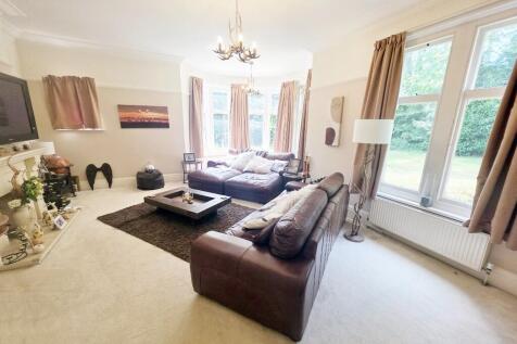 Lounge Reception