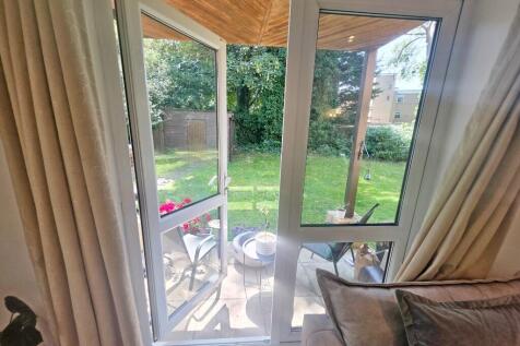 Double Doors toPatio