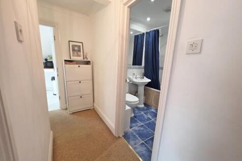 Bathroom Opposite