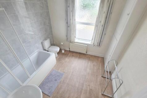 Upstairs Bathroom