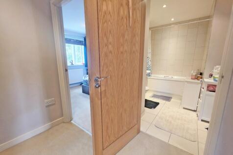 Bathroom Off Hallway