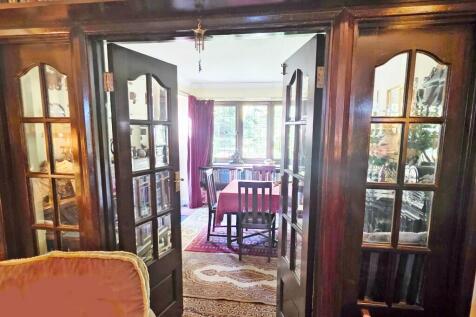 Panelled Partition
