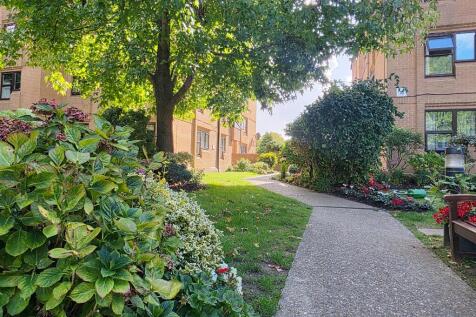 Communal Grounds