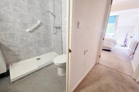 Wet Room Suite
