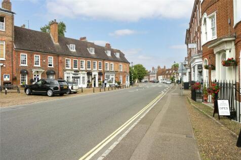 Woburn High Street