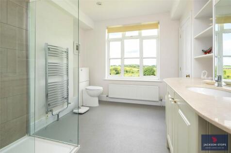 Family Shower Room