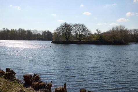 Clophill Lakes
