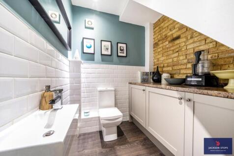 Cloakroom/Utility