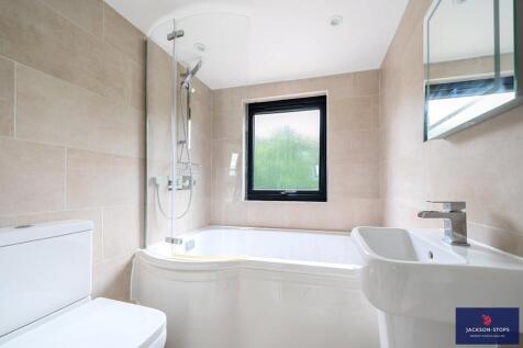 Bedroom 2 Ensuite