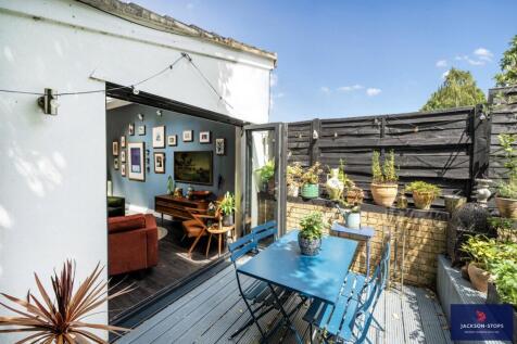 Rear Decking