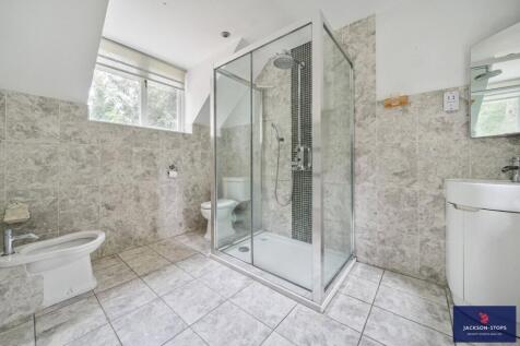 Bedroom 1 Ensuite