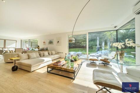 Sitting Area