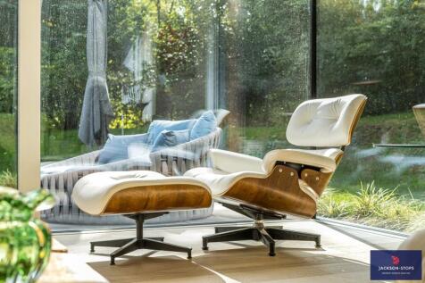 Sitting Area